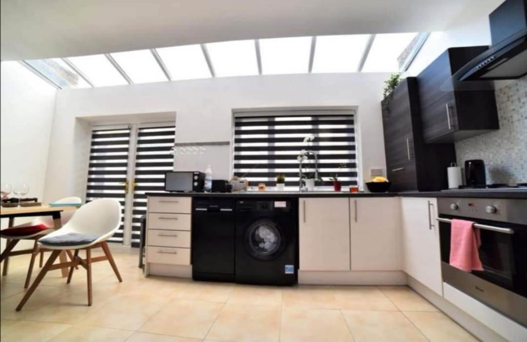 Barbara'S Accommodation Liverpool Luaran gambar