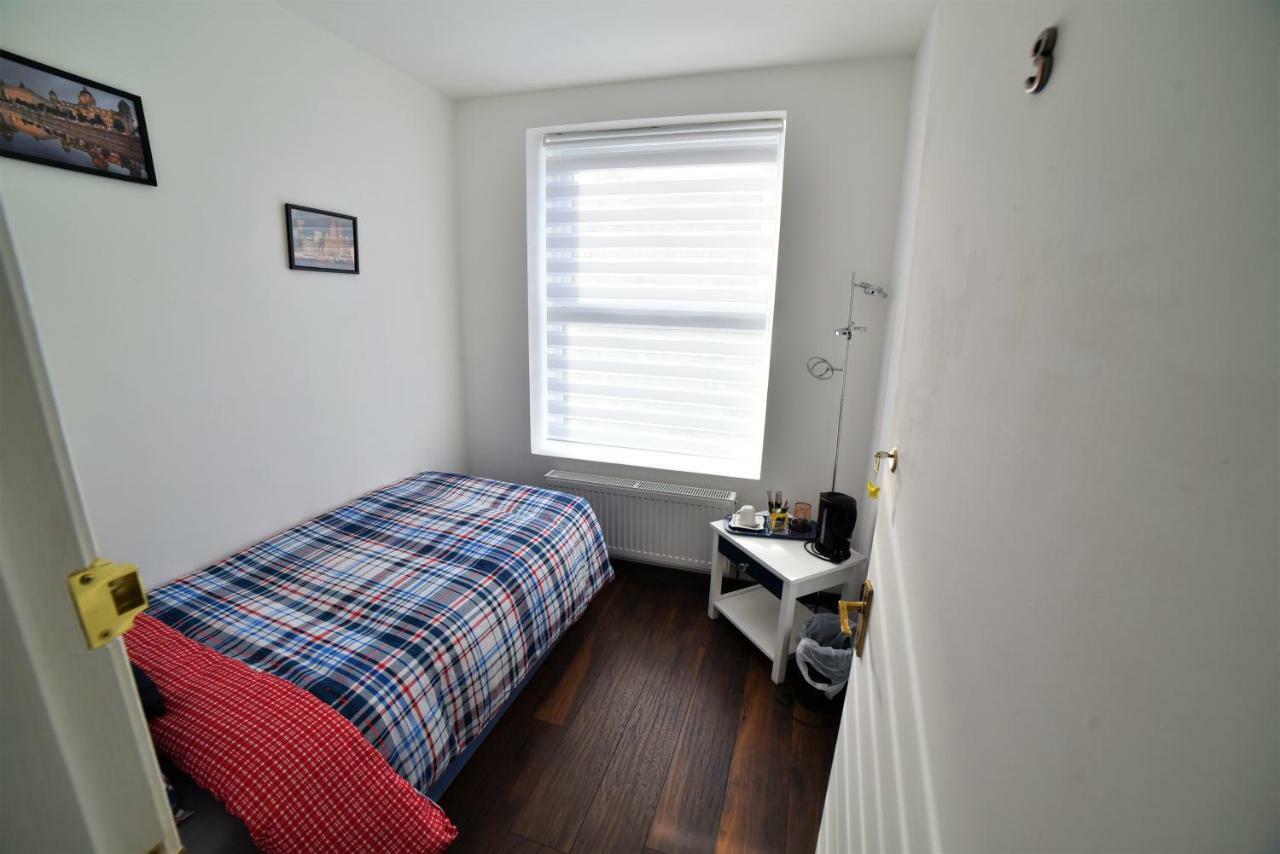 Barbara'S Accommodation Liverpool Luaran gambar